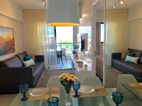 LUXO 710-Quarto e Sala com Varanda de frente Mar